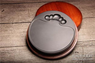 硯臺雅韻 歙硯與端硯的文化傳承與收藏價(jià)值